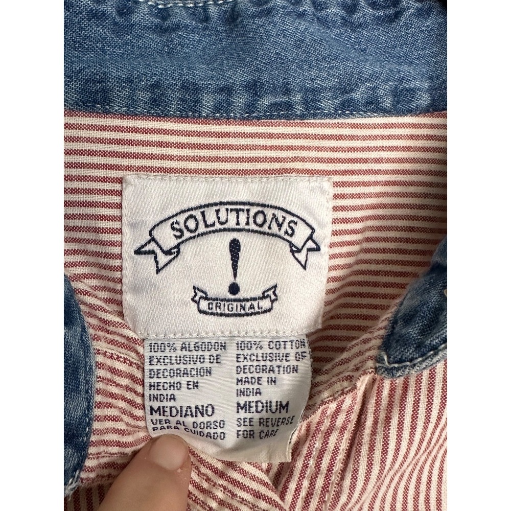 VTG Solutions Original Size M Striped Embroidered Skiing Animals Button Up Shirt - Picture 2 of 8